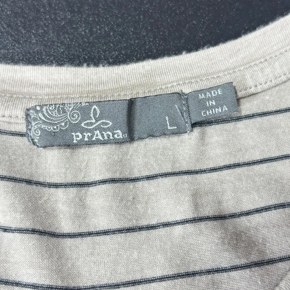 prAna Top L Beige Striped Modal Pocket Casual Minimalist Butter Soft Comfort - Picture 4 of 8